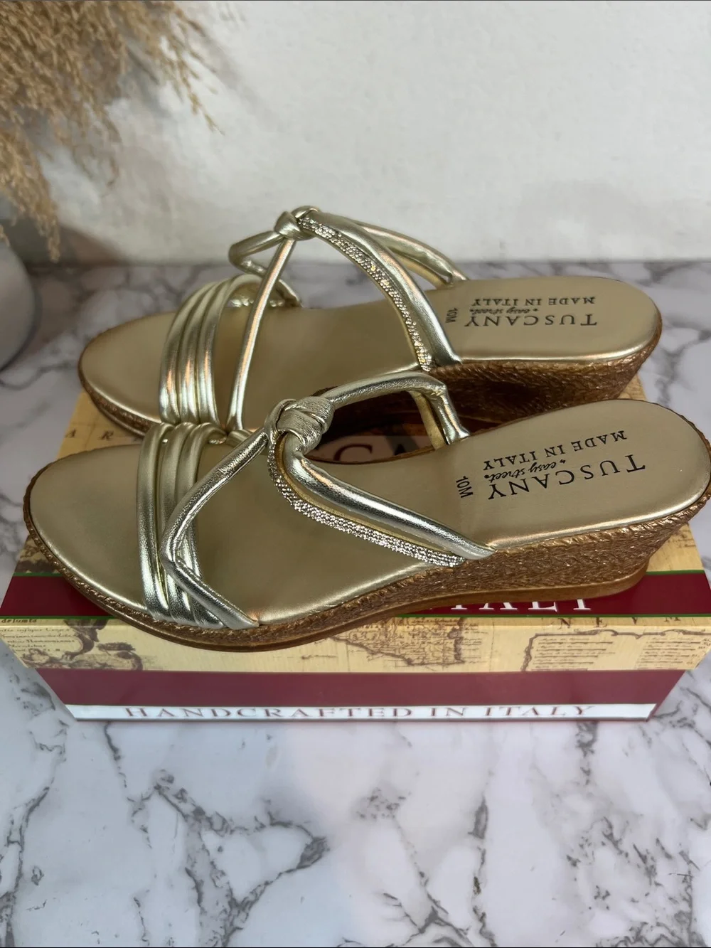Easy Street Elvera Wedges Sandals Size 10M
